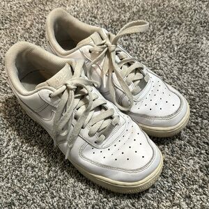 Women’s Nike Air Force 1, Size 8